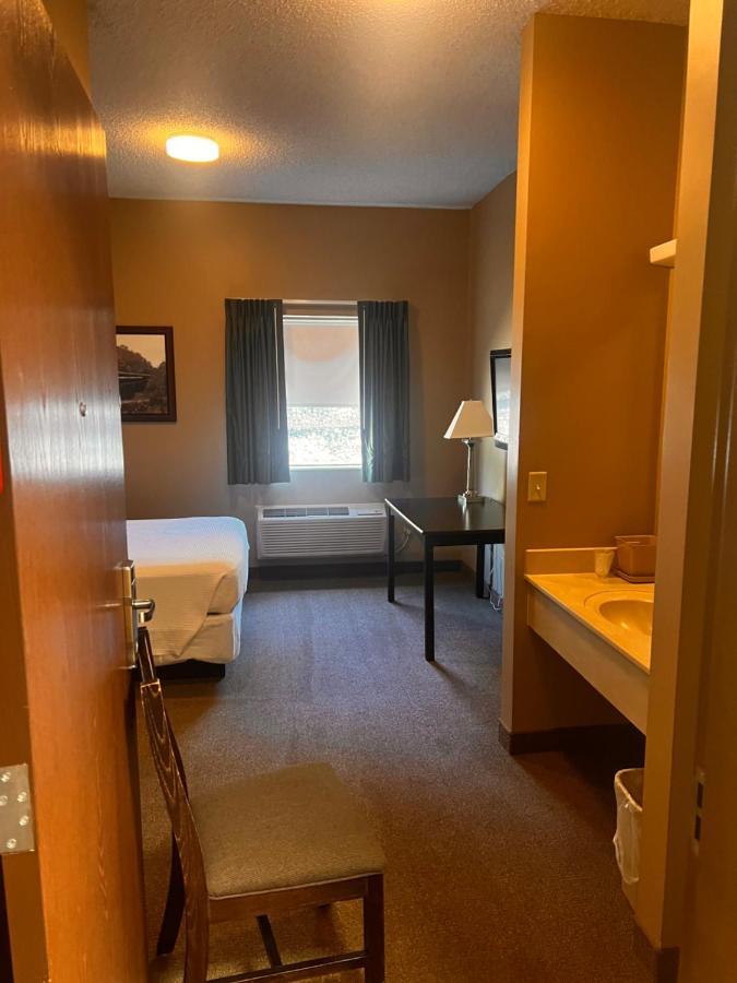 Ambridge Inn Экстерьер фото